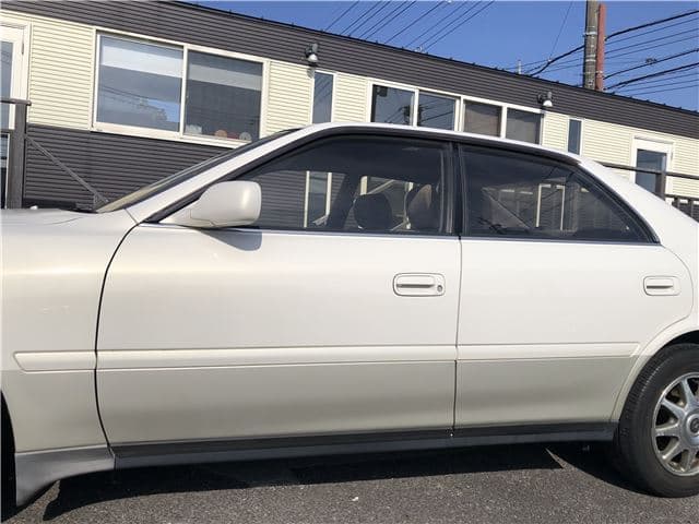 1998 Toyota Chaser JDM car for sale — photo 9 of 25