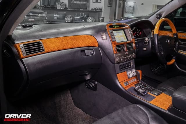 2001 Toyota Celsior JDM car for sale — photo 14 of 25