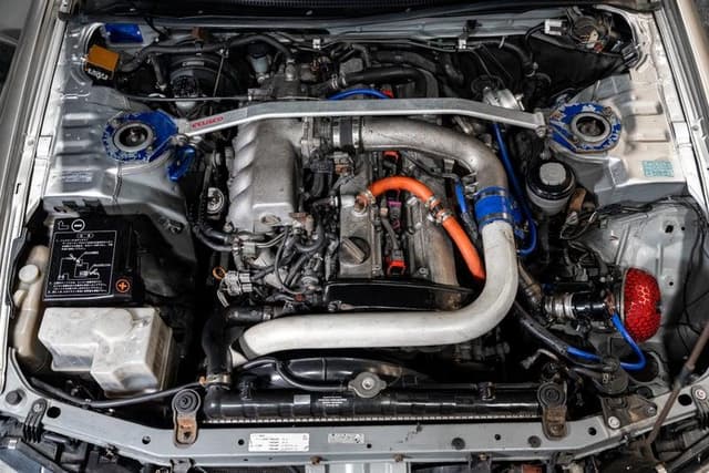 1996 Nissan Skyline JDM car for sale — photo 13 of 18