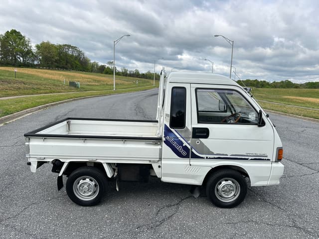 1993 Daihatsu Hijet JDM car for sale — photo 3 of 10