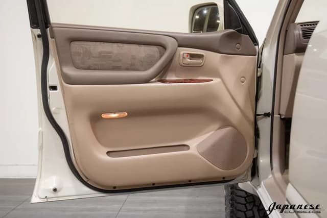 1999 Toyota Land Cruiser JDM car for sale — photo 19 of 25