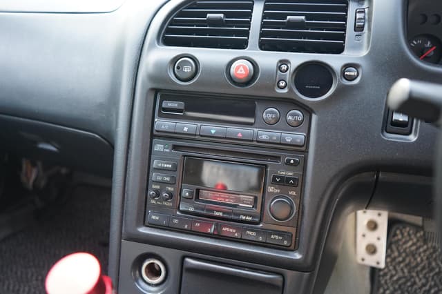 1996 Nissan Skyline JDM car for sale — photo 15 of 25