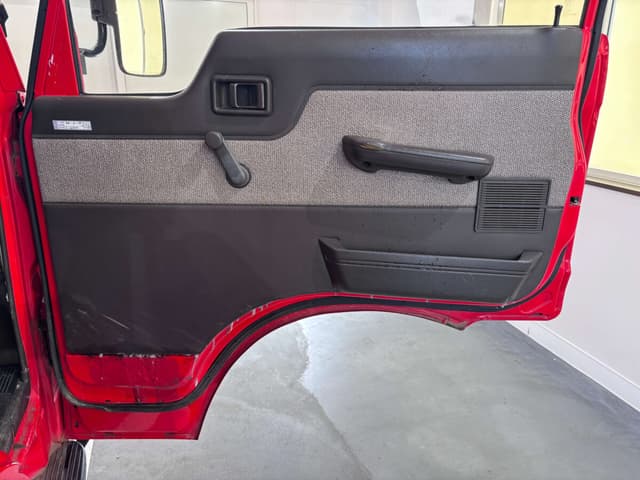 1990 Nissan Atlas JDM car for sale — photo 21 of 25
