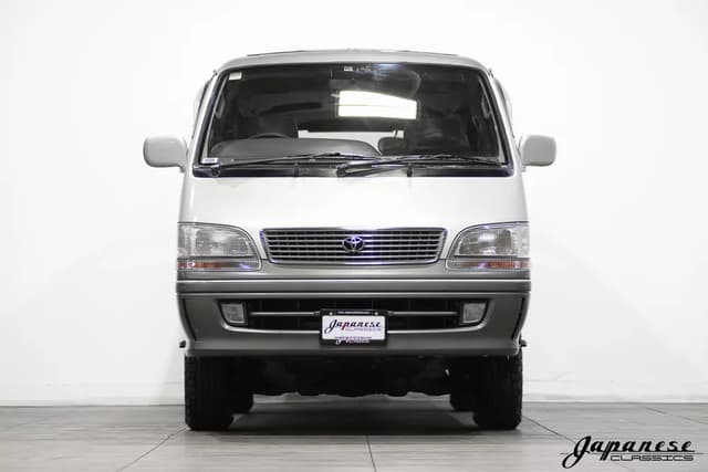1997 Toyota HiAce JDM car for sale — photo 2 of 25