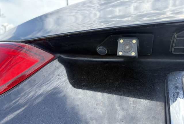 2011 Mitsubishi JDM car for sale — photo 15 of 17