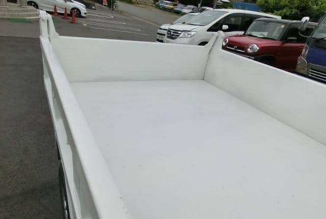 2009 Mazda Scrum JDM car for sale — photo 10 of 19