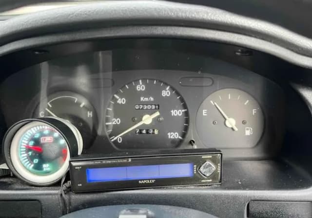 1993 Suzuki Carry JDM car for sale — photo 12 of 18