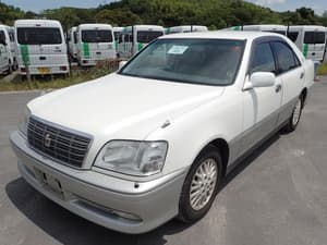 2000 Toyota Crown JDM car for sale