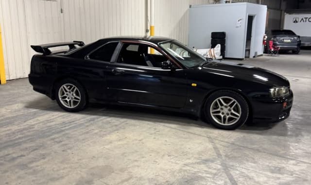2000 Nissan Skyline JDM car for sale — photo 5 of 25