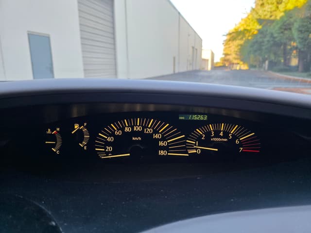 2001 Toyota Estima JDM car for sale — photo 9 of 14