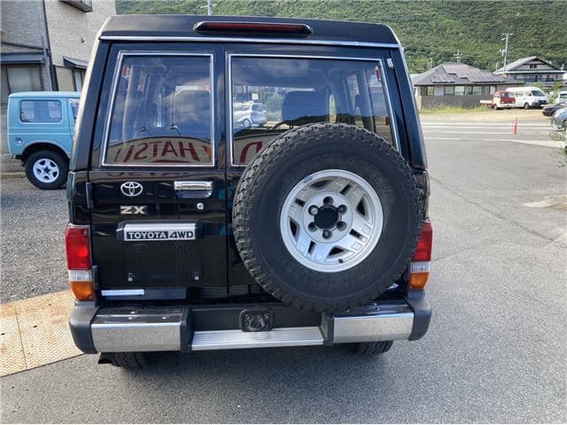 1997 Toyota Land Cruiser Prado JDM car for sale — photo 13 of 25