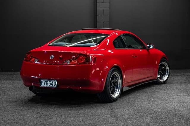 2005 Nissan Skyline JDM car for sale — photo 13 of 17