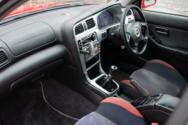 2000 Subaru Legacy JDM car for sale — photo 12 of 16