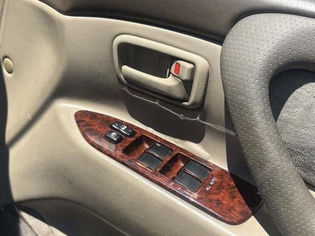 2000 Toyota Land Cruiser JDM car for sale — photo 9 of 9