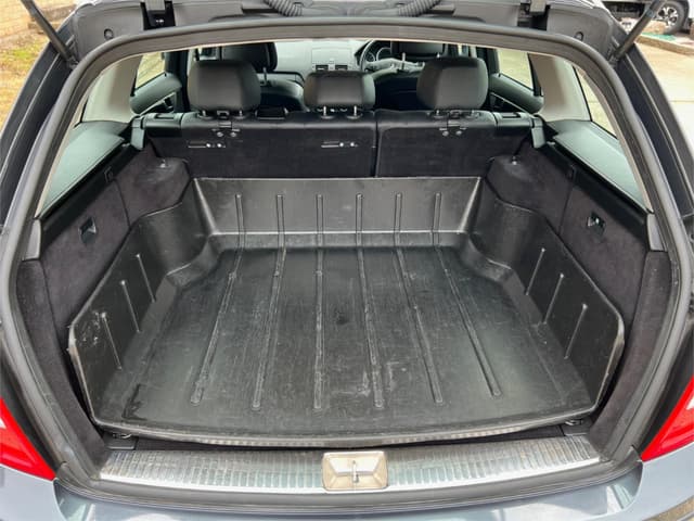 2009 Mercedes-Benz JDM car for sale — photo 15 of 16