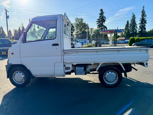 1999 Mitsubishi Minicab JDM car for sale — photo 5 of 25