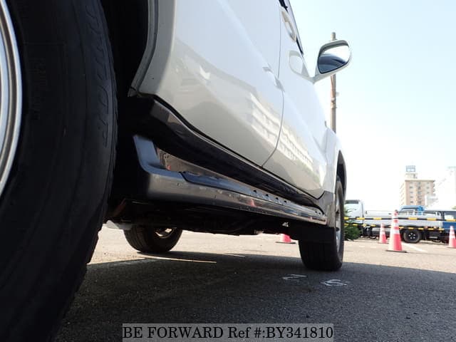 2009 Toyota Land Cruiser Prado JDM car for sale — photo 21 of 25