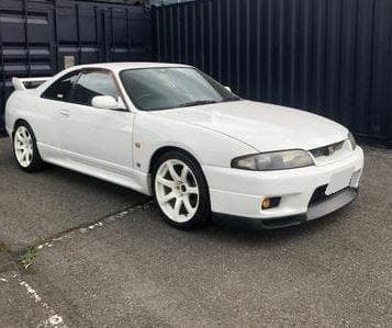 1996 Nissan Skyline JDM car for sale — photo 3 of 20