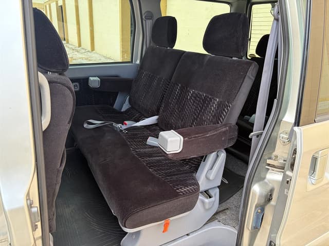 2001 Daihatsu Atrai JDM car for sale — photo 16 of 21