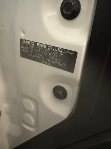 2022 Daihatsu Hijet JDM car for sale — photo 2 of 14