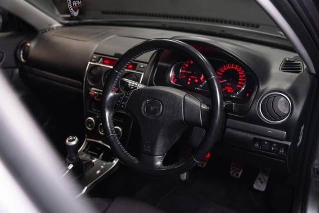 2007 Mazda Atenza JDM car for sale — photo 12 of 15