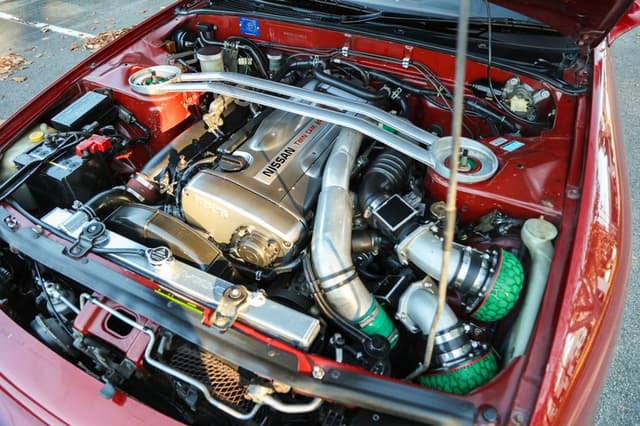1992 Nissan Skyline JDM car for sale — photo 23 of 25