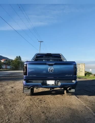 2020 Chrysler JDM car for sale — photo 5 of 8