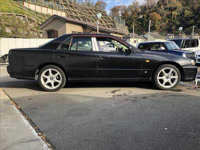 1999 Nissan Skyline JDM car for sale — photo 4 of 13