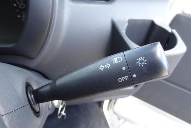 2010 Daihatsu Hijet JDM car for sale — photo 16 of 20