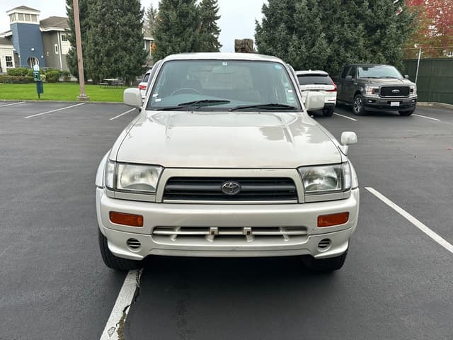 1997 Toyota Hilux Surf JDM car for sale — photo 8 of 18