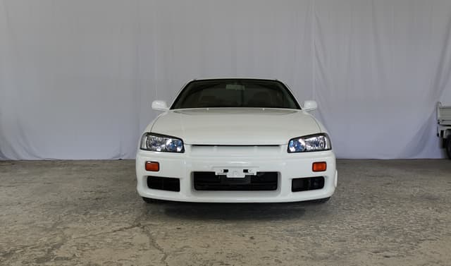 2000 Nissan Skyline JDM car for sale — photo 2 of 15