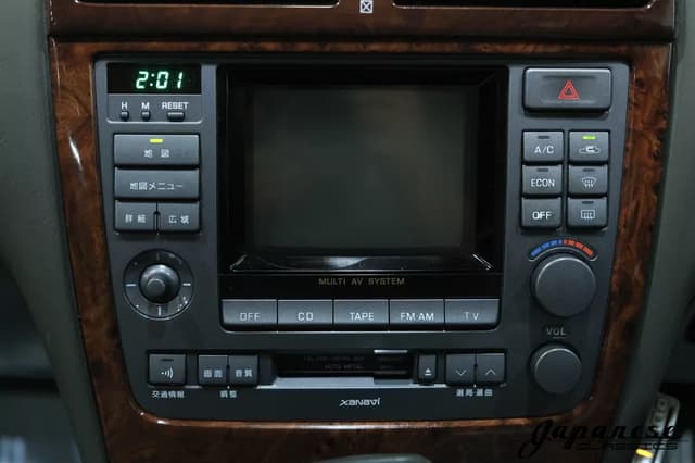 1997 Nissan Cima JDM car for sale — photo 11 of 25