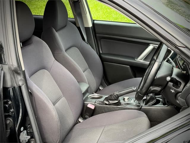 2009 Subaru Legacy JDM car for sale — photo 19 of 23