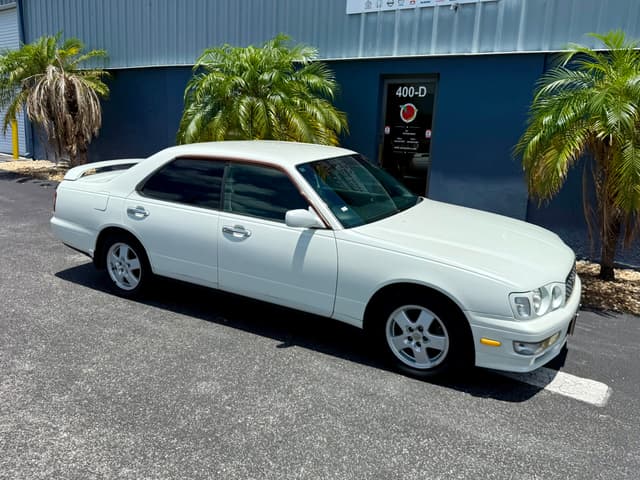1998 Nissan Gloria JDM car for sale — photo 11 of 19