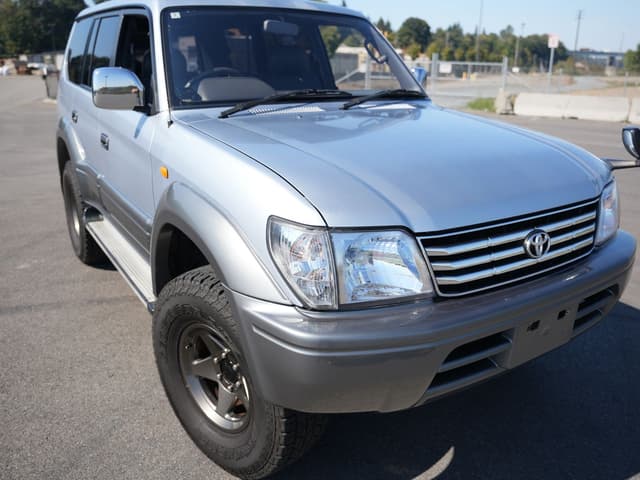 1997 Toyota Land Cruiser JDM car for sale — photo 5 of 10