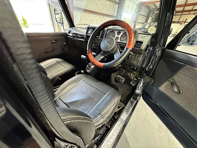 1992 Suzuki Jimny JDM car for sale — photo 10 of 25