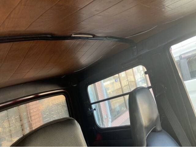 1993 Suzuki Jimny JDM car for sale — photo 11 of 13