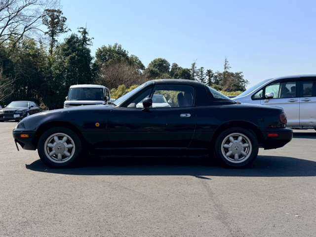 1997 Mazda Roadster (Eunos Roadster / MX-5) JDM car for sale — photo 8 of 20