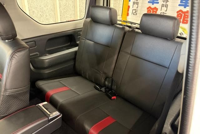 2009 Suzuki Jimny JDM car for sale — photo 22 of 25