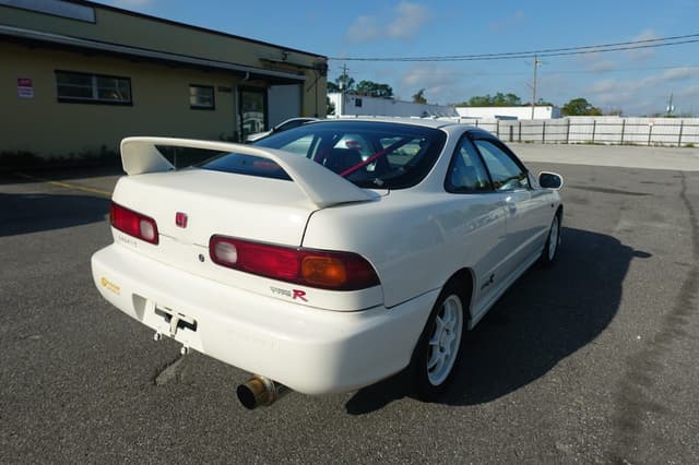 1997 Honda Integra JDM car for sale — photo 8 of 18