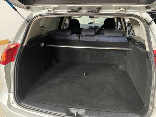 2002 Toyota Caldina JDM car for sale — photo 17 of 18