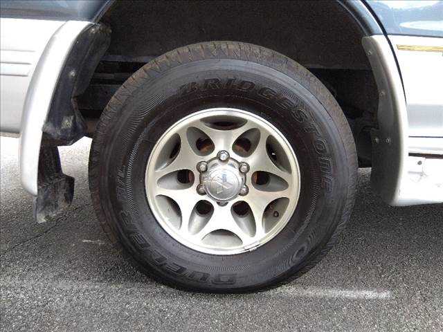 1997 Mitsubishi Pajero JDM car for sale — photo 20 of 25