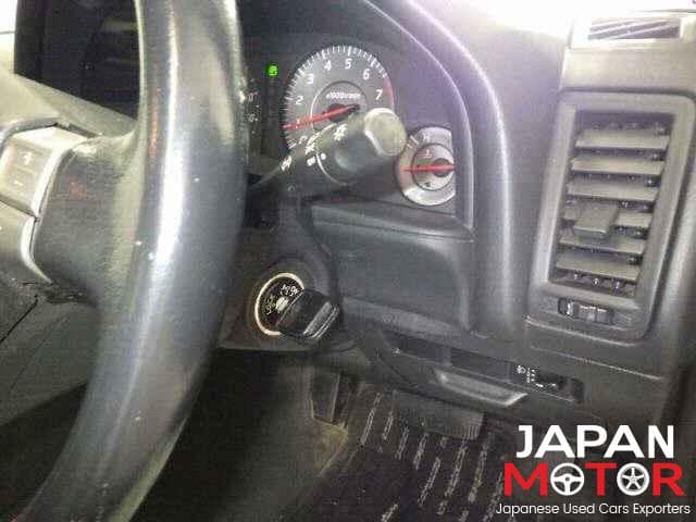 1998 Nissan Skyline JDM car for sale — photo 6 of 7