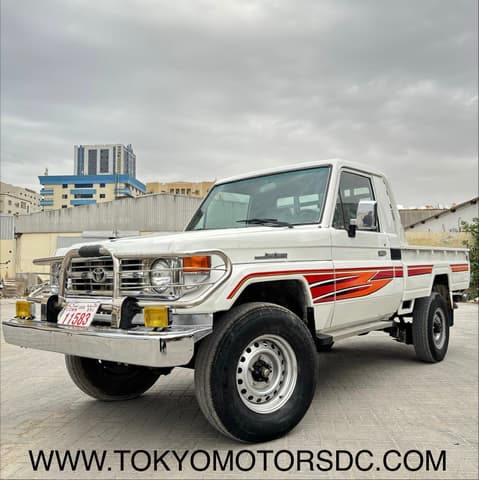 2001 Toyota Land Cruiser JDM car for sale — photo 2 of 3