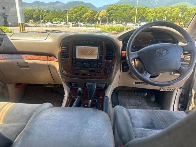2000 Toyota Land Cruiser JDM car for sale — photo 2 of 17
