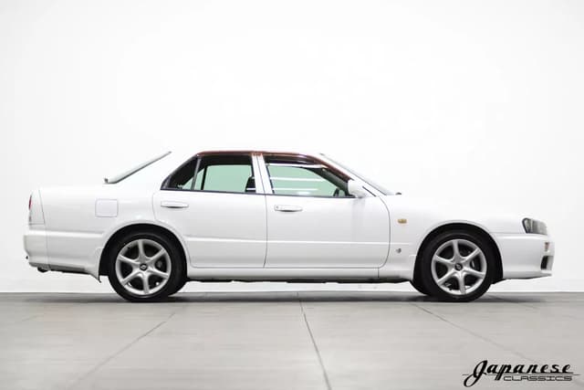 1998 Nissan Skyline JDM car for sale — photo 5 of 25