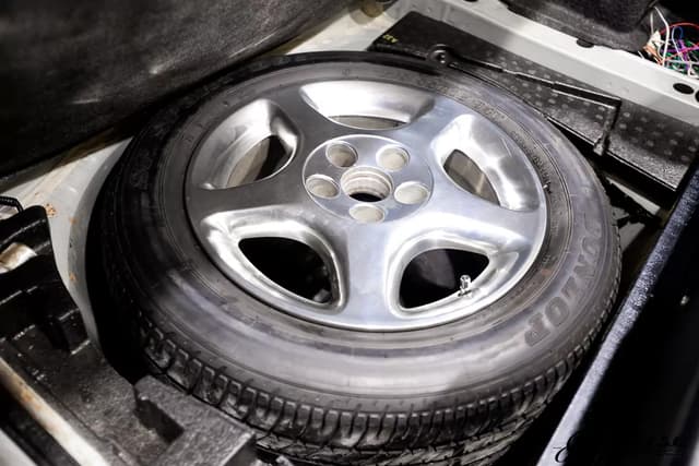 1997 Toyota Aristo JDM car for sale — photo 22 of 25