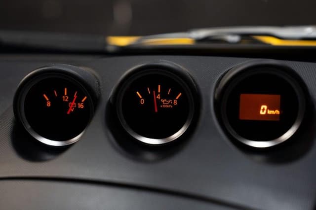 2005 Nissan Fairlady Z JDM car for sale — photo 15 of 18