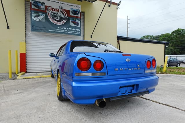 1998 Nissan Skyline JDM car for sale — photo 4 of 13