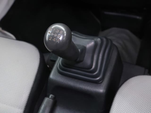 1996 Suzuki Carry JDM car for sale — photo 12 of 25